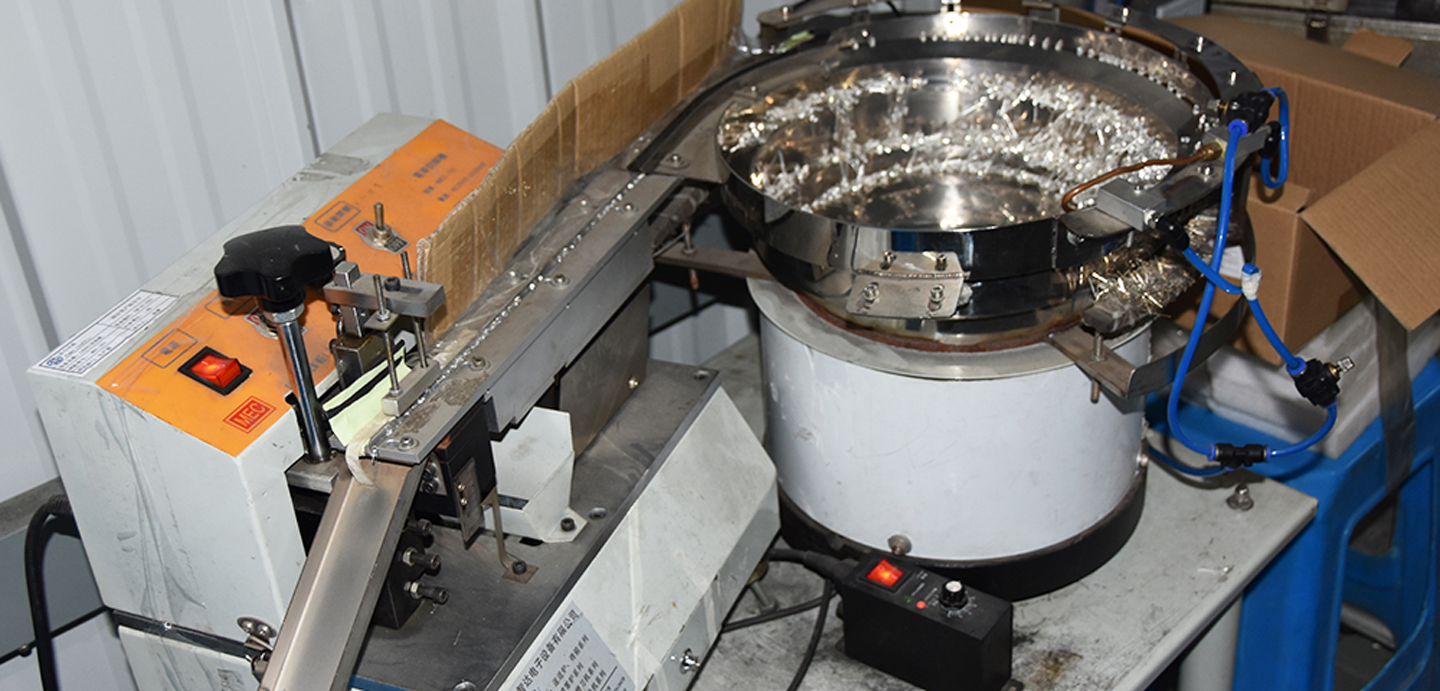 معدات إنتاج الإنارة