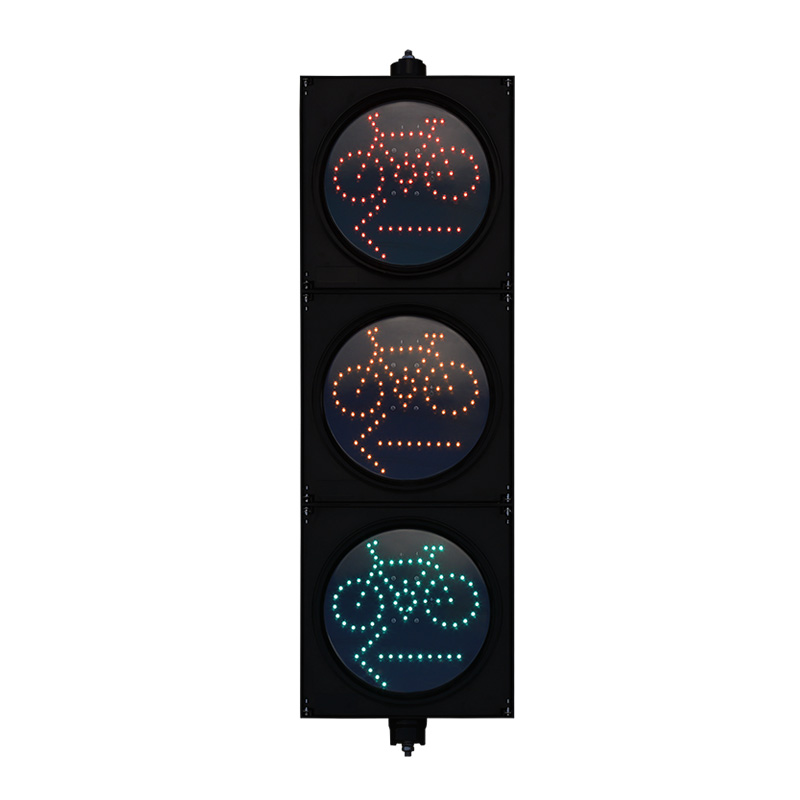 دراجة هوائية منخفضة الطاقة وإشارة مرور السهم