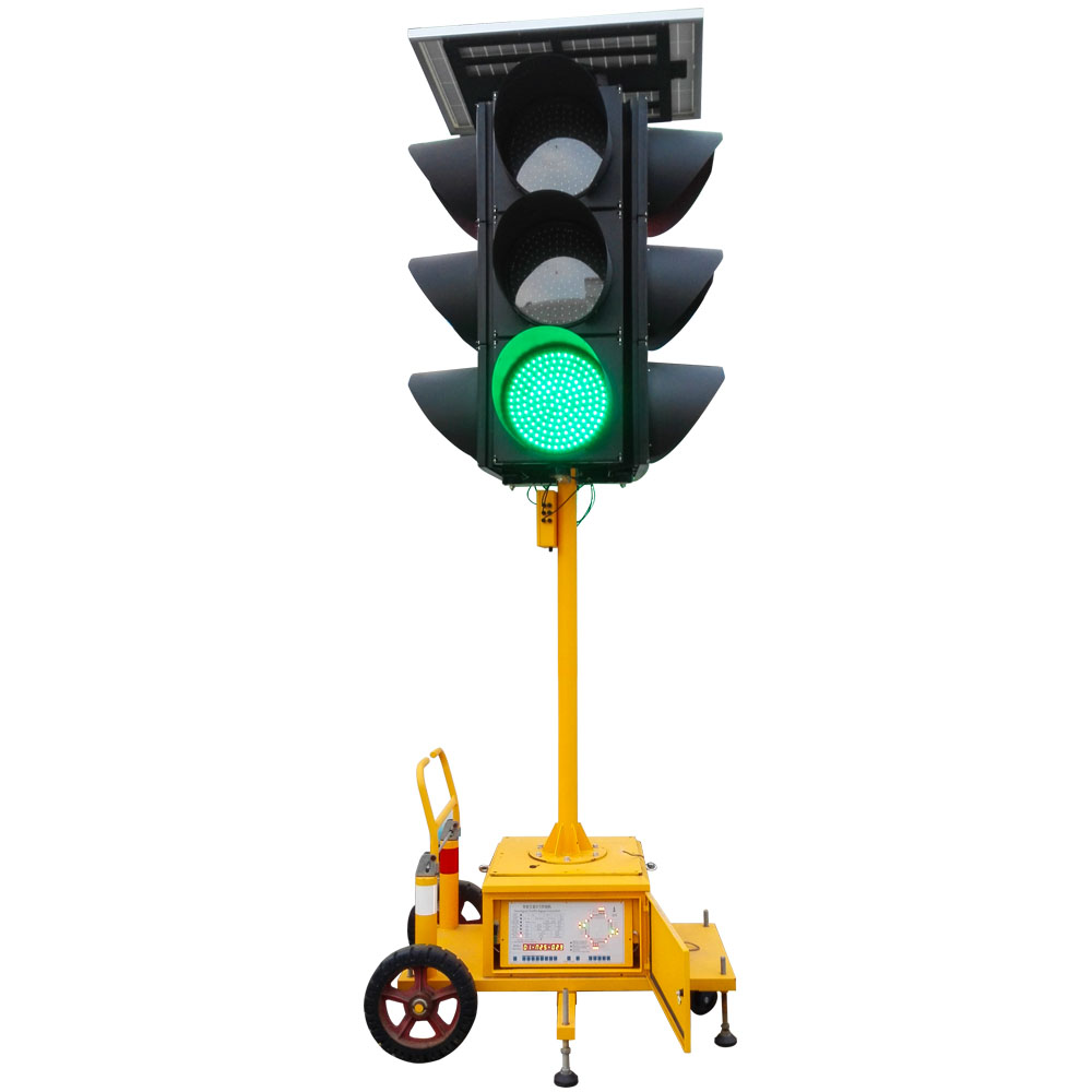 إشارة مرور متنقلة متكاملة تعمل بالطاقة الشمسية